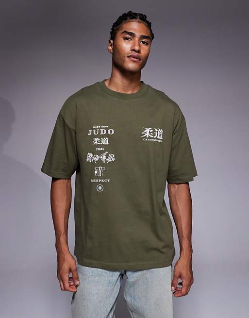 ASOS DESIGN relaxed t-shirt with souvenir print in green