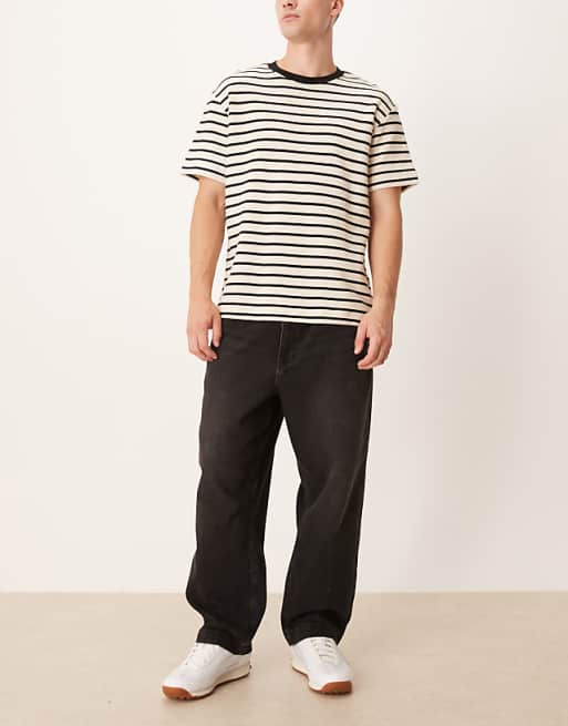 ASOS DESIGN Relaxed Tapered Pleated Jeans In Washed Black