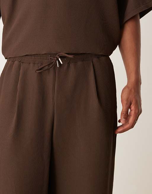 ASOS DESIGN Relaxed Tapered Plisse Jogger With Pleats In Brown
