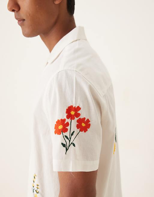 ASOS DESIGN Revere Shirt With Placement Print In Cream
