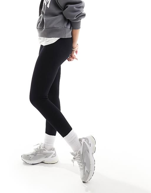 ASOS DESIGN Seamless Sculpting Ribbed Legging In Black