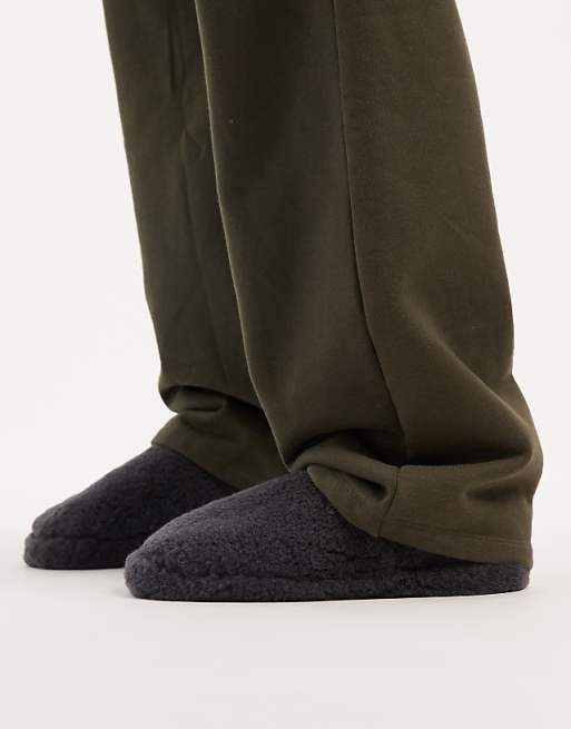 ASOS DESIGN slippers in grey borg