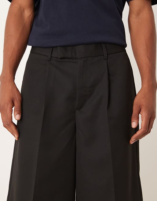 ASOS DESIGN Smart Oversized Bermuda Shorts With Front Pleat In Black