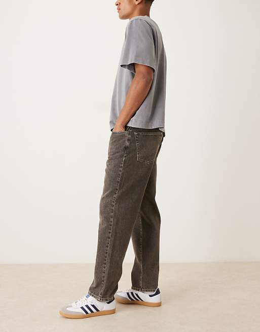 ASOS DESIGN Straight Jeans In Grey Wash With Tint
