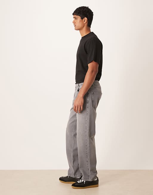 ASOS DESIGN Straight Jeans In Washed Grey