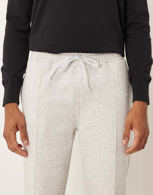 ASOS DESIGN Straight Leg Jogger With Pintuck In Light Grey