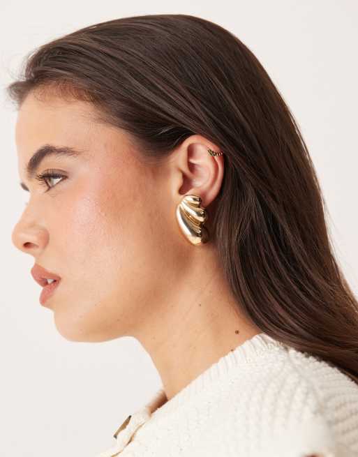ASOS DESIGN Stud Earrings In Bubble Design In Gold Tone