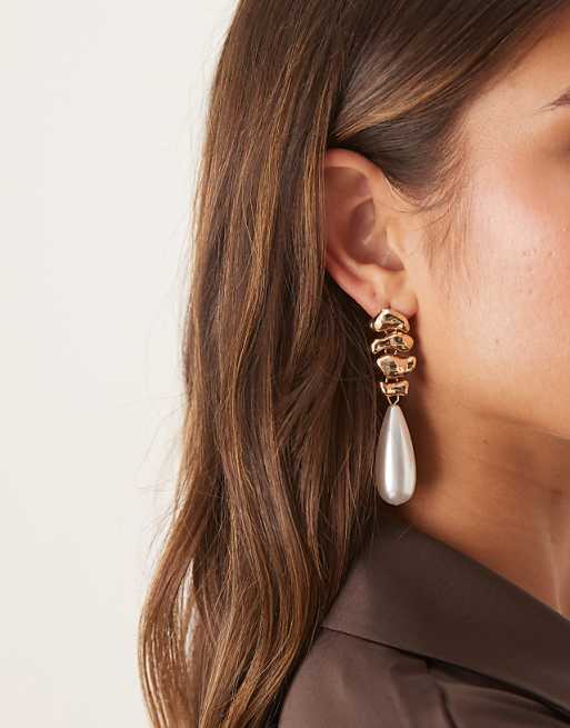 ASOS DESIGN stud earrings with molten drops and faux pearl detail