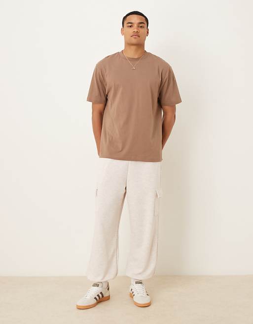 ASOS DESIGN tapered fit loopback jogger with cargo pockets in stone