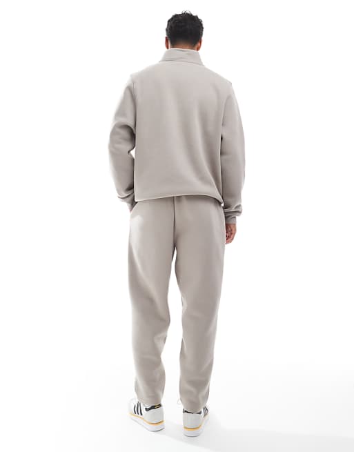 ASOS DESIGN Tapered Jogger With Pin Tuck In Grey