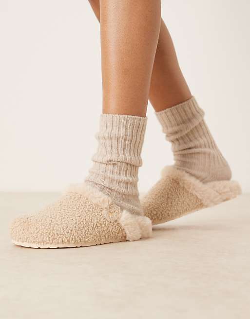 ASOS DESIGN Zabby Clog Mule Slipper In Cream Borg