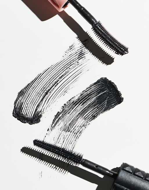 Benefit What's That Lash Mascara Stocking Filler Gift Set - Worth £230