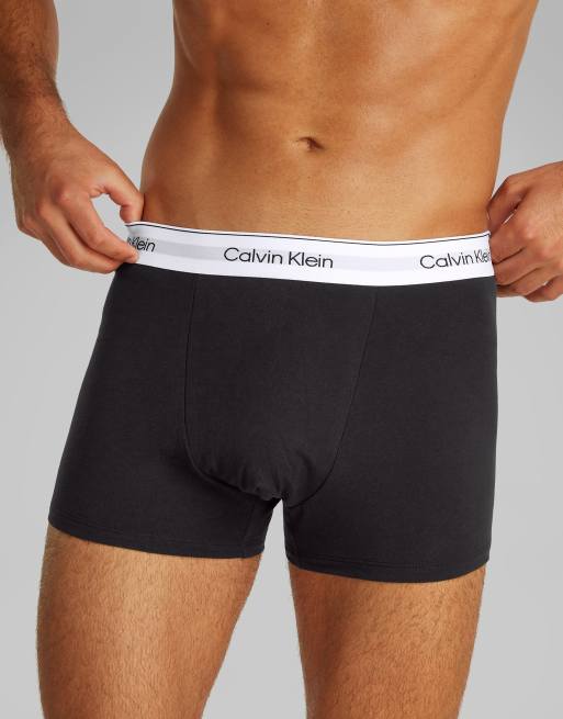 Calvin Klein Icon Cotton Stretch 3 Pack Darted Trunk In Black
