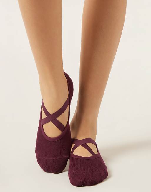 Calzedonia Non-slip crossover pilates socks in burgundy red