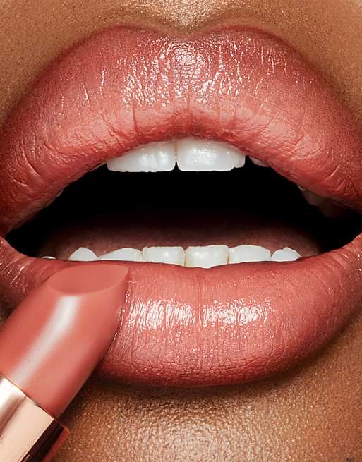 Charlotte Tilbury K.I.S.S.I.N.G Lipstick - Bitch Perfect