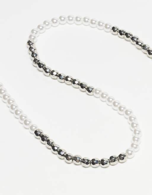 Classics 77 Pack Of 2 Beaded Bracelets In Pearl And Metal