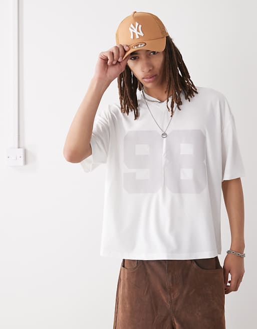 COLLUSION Sports jersey varsity in beige aritex