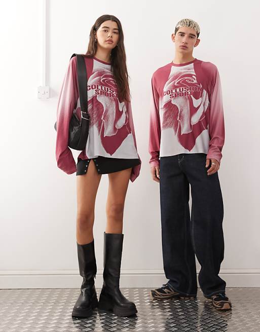 COLLUSION Unisex Graphic Football T-shirt In Burgundy