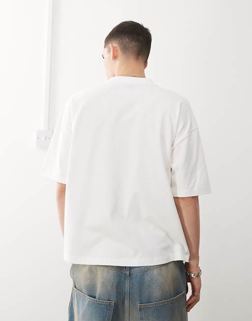 COLLUSION Unisex White T-shirt With Shots Graphic