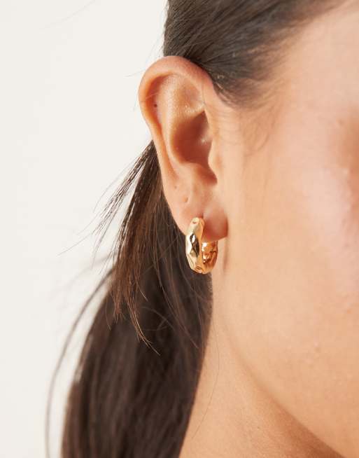 DesignB London Molten Hoop Earrings In Gold