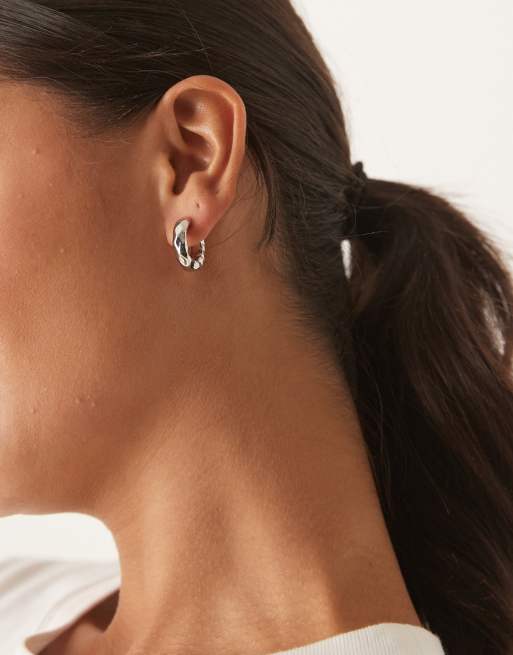 DesignB London Molten Hoop Earrings In Silver