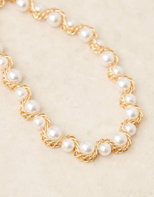 DesignB London Statement Twisted Pearl Necklace In Gold