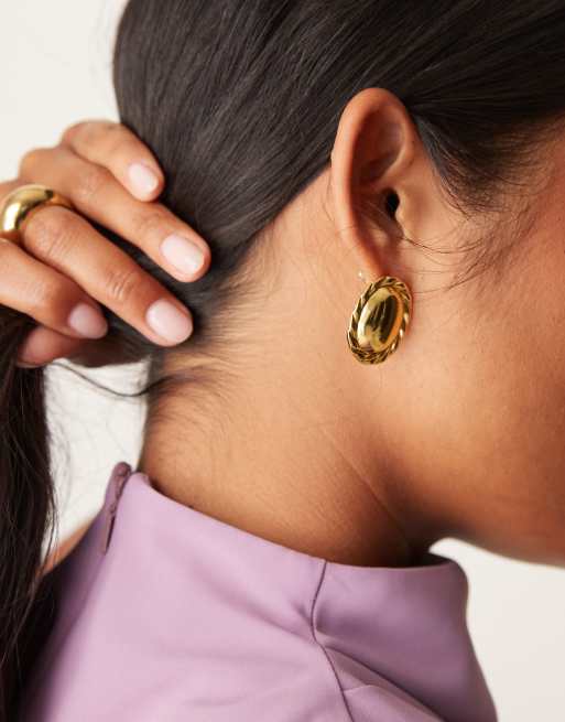 DesignB London Vintage Twist Detail Stud Earrings In Gold