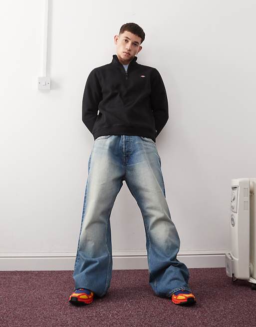 Dickies Oakport 1/4 Zip Sweatshirt In Black