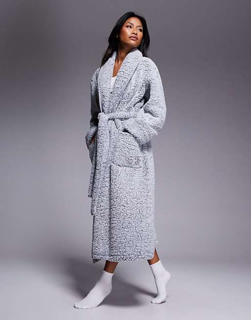 DKNY Long sleeve robe in iron gate frosted sherpa