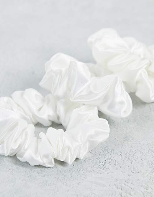 Easilocks Medium Classic Satin Scrunchies 3 Pack - White