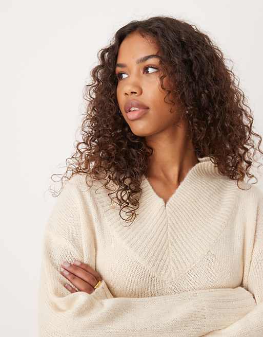 Glamorous Rib V Neck Slouchy Jumper Dress In Cream Knit