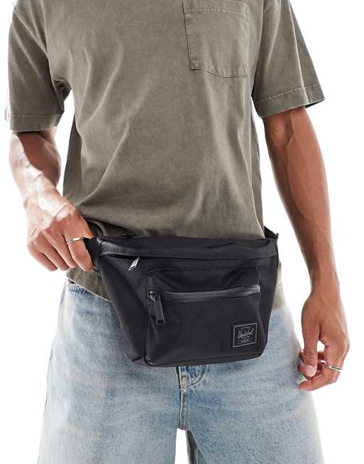 Herschel Supply Co pop quiz crossbody bumbag in black