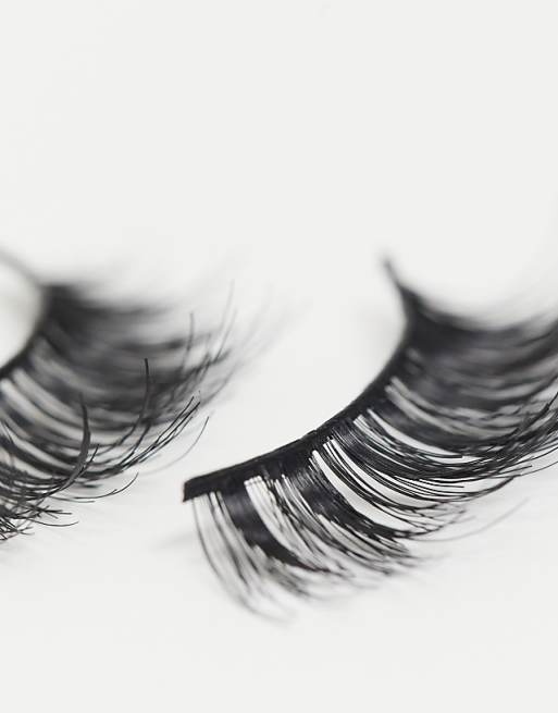 Huda Beauty Classic Lash Samantha #7