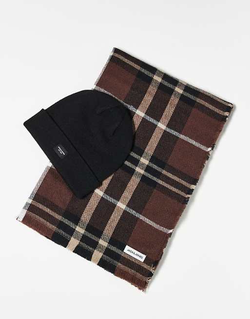 Jack & Jones beanie and scarf gift box in burgundy