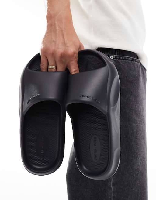 Jack & Jones Moulded Slider In Black