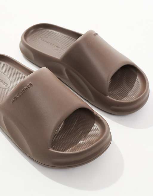 Jack & Jones Moulded Slider In Brown