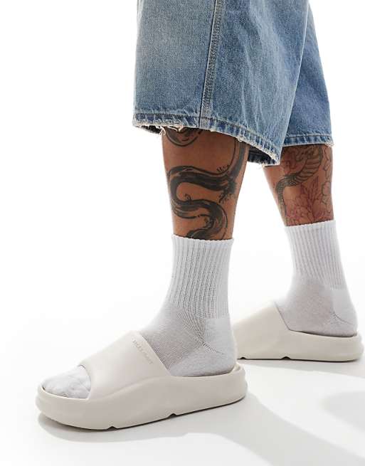 Jack & Jones moulded slider in white