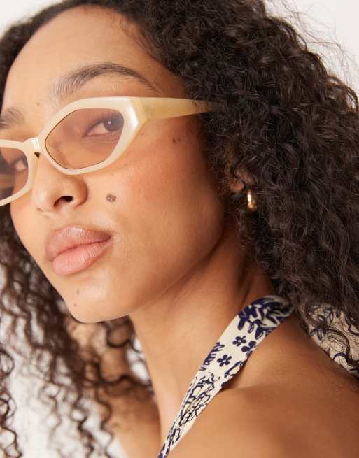 Jeepers Peepers Slim Hexagonal Sunglasses In Cream