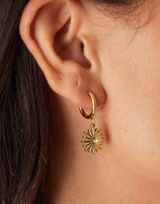 Lost Souls Huggie Hoop Earrings With Crystal Star Charms In 18ct Gold Plated Stainless Steel