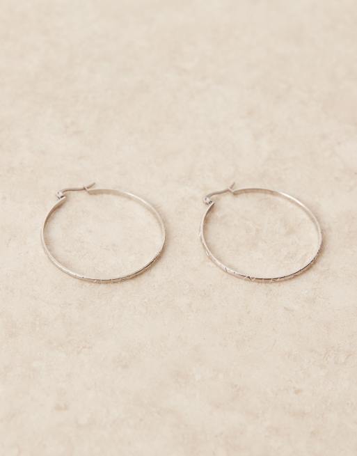 Lost Souls Stainless Steel Big Hoop Textured Earrings In Silver