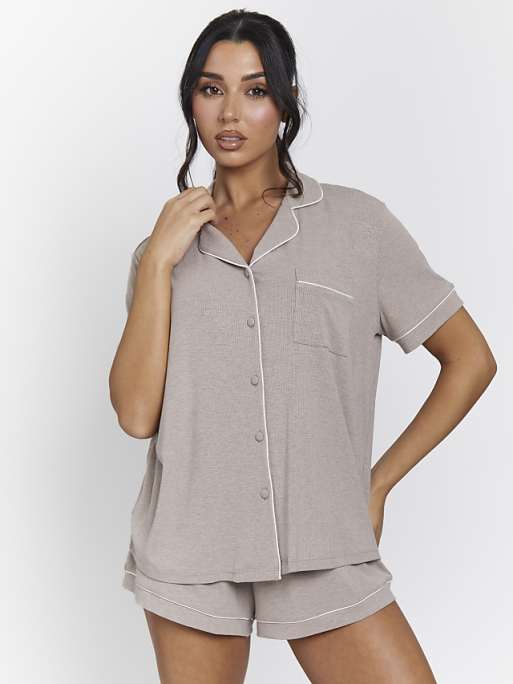 Loungeable Ladies traditional rib short pyjama set in oatmeal