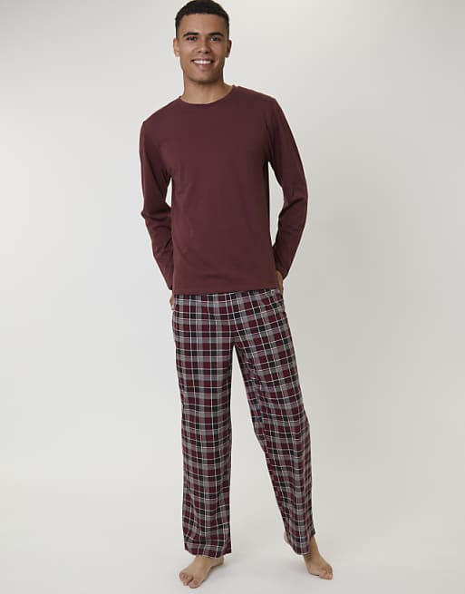 Loungeable Men's pyjamas jersey top with micro fleece check trousers set in red