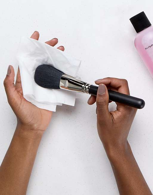 MAC Brush Cleanser