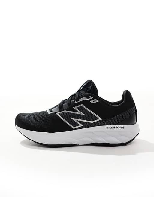New Balance 520 Running Trainers In Black And White