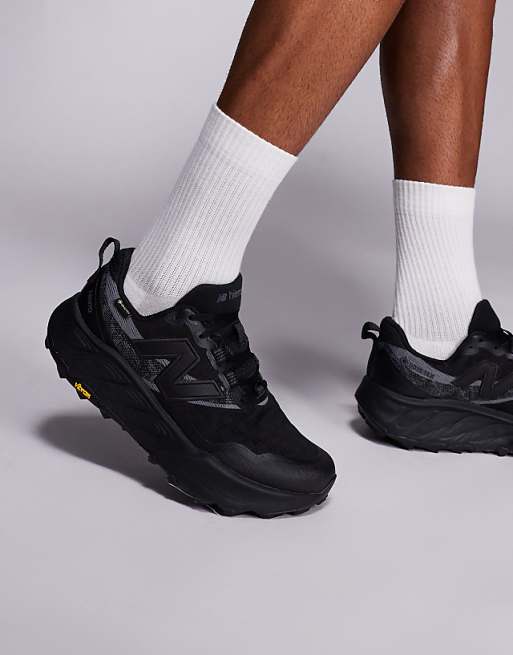 New Balance FF Hierro Goretex trail running trainers in black