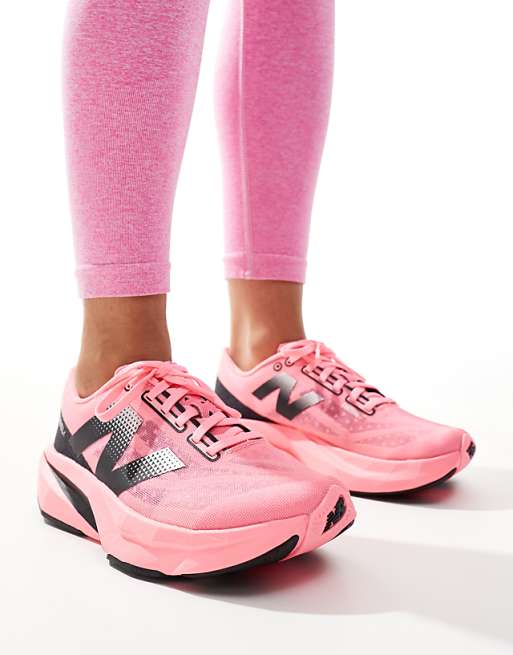 New Balance FuelCell Rebel Running Trainers In Pink