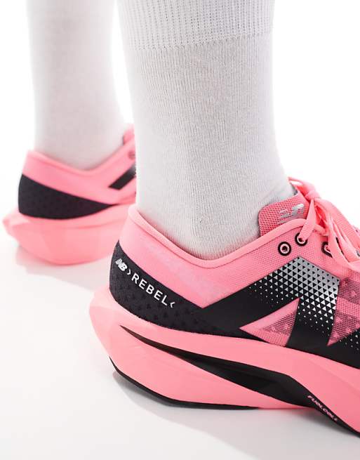 New Balance FuelCell Rebel Running Trainers In Pink
