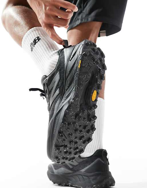 New Balance Hier Running Trainers In Black
