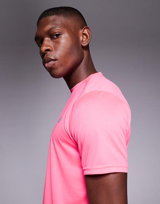 New Balance Sport Essential T-shirt In Bright Pink