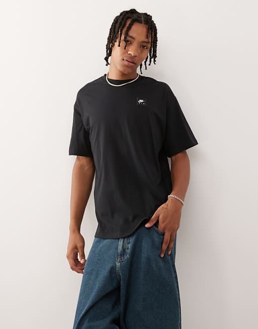 Nike Air Graphic T-shirt In Black
